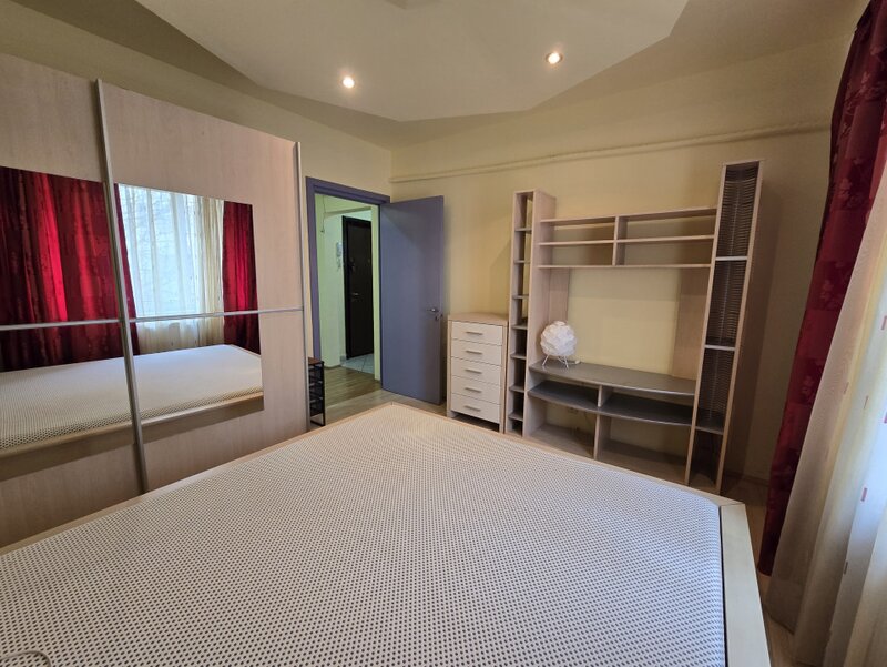 Lacul Tei, Opanez, 110 m de Parcul Circului, apartament cu 2 camere.