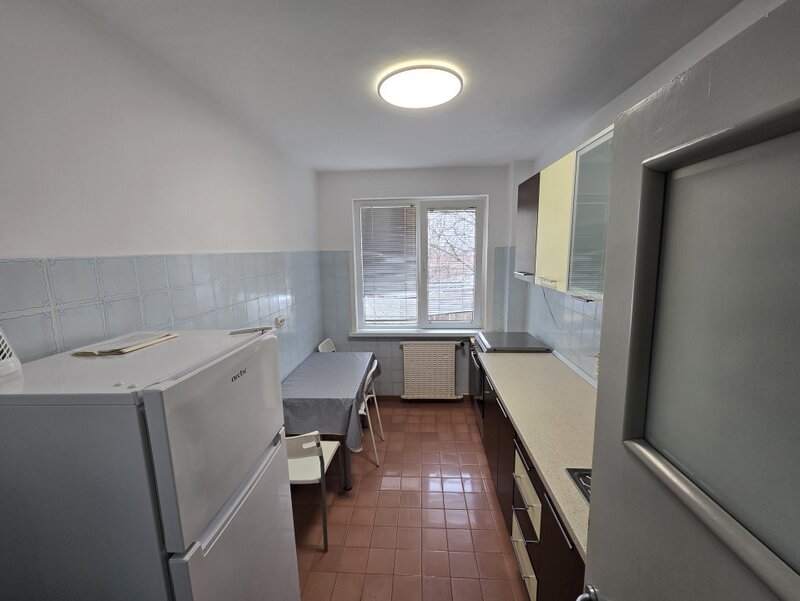 Lacul Tei, Opanez, 110 m de Parcul Circului, apartament cu 2 camere.