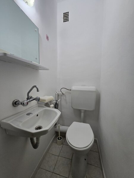 Lacul Tei, Opanez, 110 m de Parcul Circului, apartament cu 2 camere.